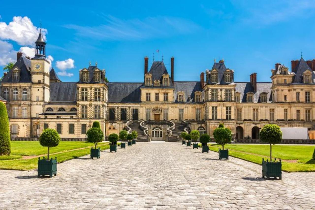 Appart'Hotel -Le Bellifontain Fontainebleau Exterior photo